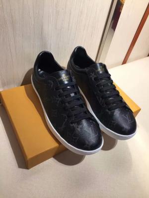 Men's Louis Vuitton Shoes-722